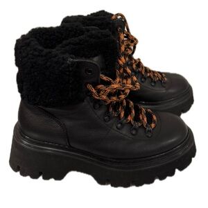 Woolrich Women’s Ankle Hiking Boots with Fur